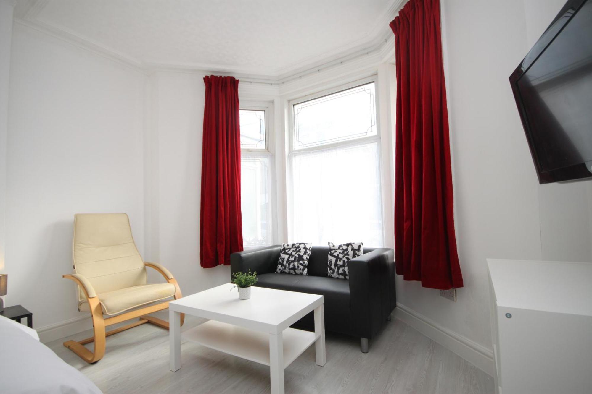 Barton Beachside - Stylish Studio Apartment, Double & Single - Central Beach & Promenade Location - Over 21'S, Family Friendly Only, Id Required Blackpool Cameră foto